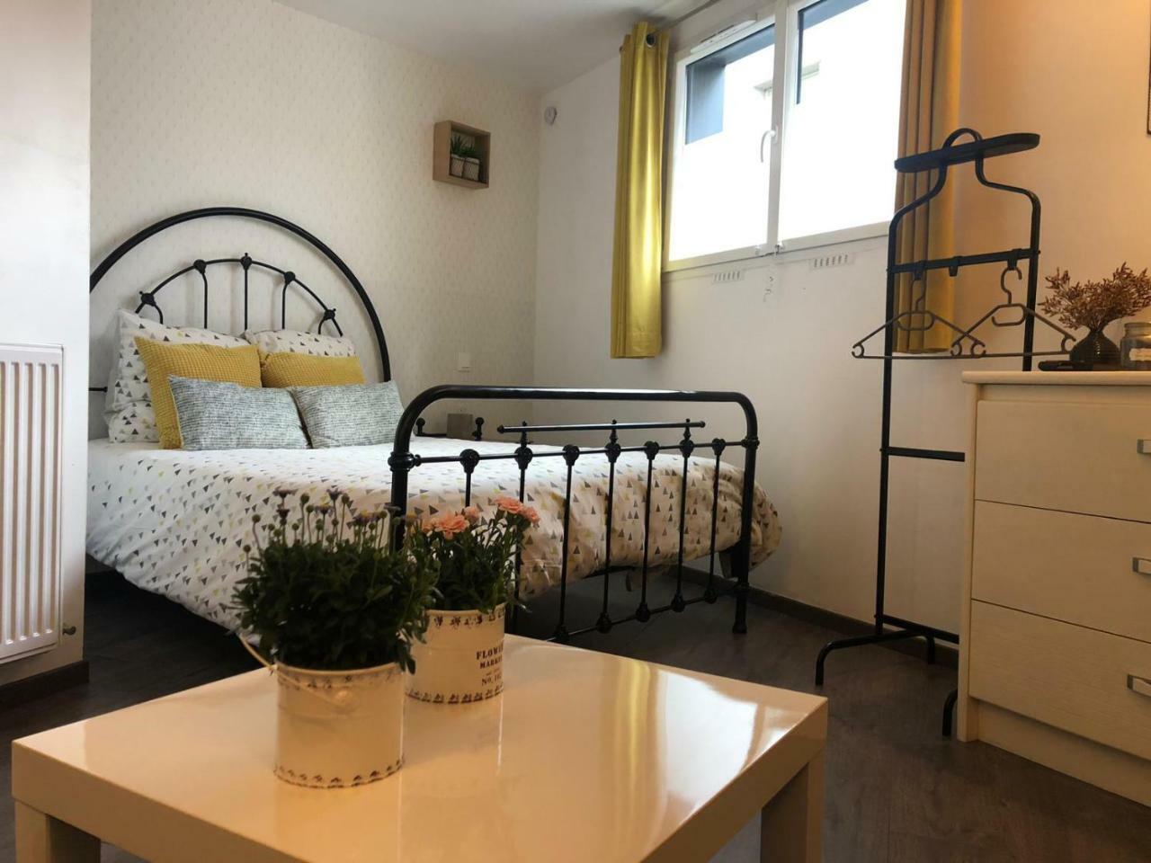 Studio Centre Lejlighed Dinan Eksteriør billede